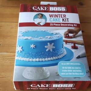 Cake Boss 25 Pc Winter / Holiday Cake Decorating K
